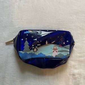 Bath and body works cosmetic bag